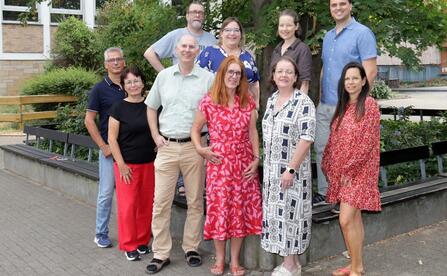 Erste Reihe (von links nach rechts): StD Gerhard Kühnle, StD´ Silke Egeler-Wittmann, StD Felix Gruber, OStD´ Kerstin Hanisch, StD´ Heike Strauß, StD´ Andrea Tanner-Hartmann                                                                                                                            Zweite Reihe (von links nach rechts):  StD Martin Mattheis, StD´ Carolin Habenberger, StD´ Eva-Maria Müller, StD Florian Bachmann 